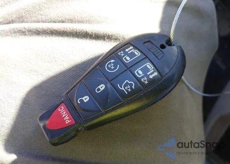 2016 Chrysler Town & Country Limited Platinum from USA, damaged, VIN 2C4RC1GG5GR222167